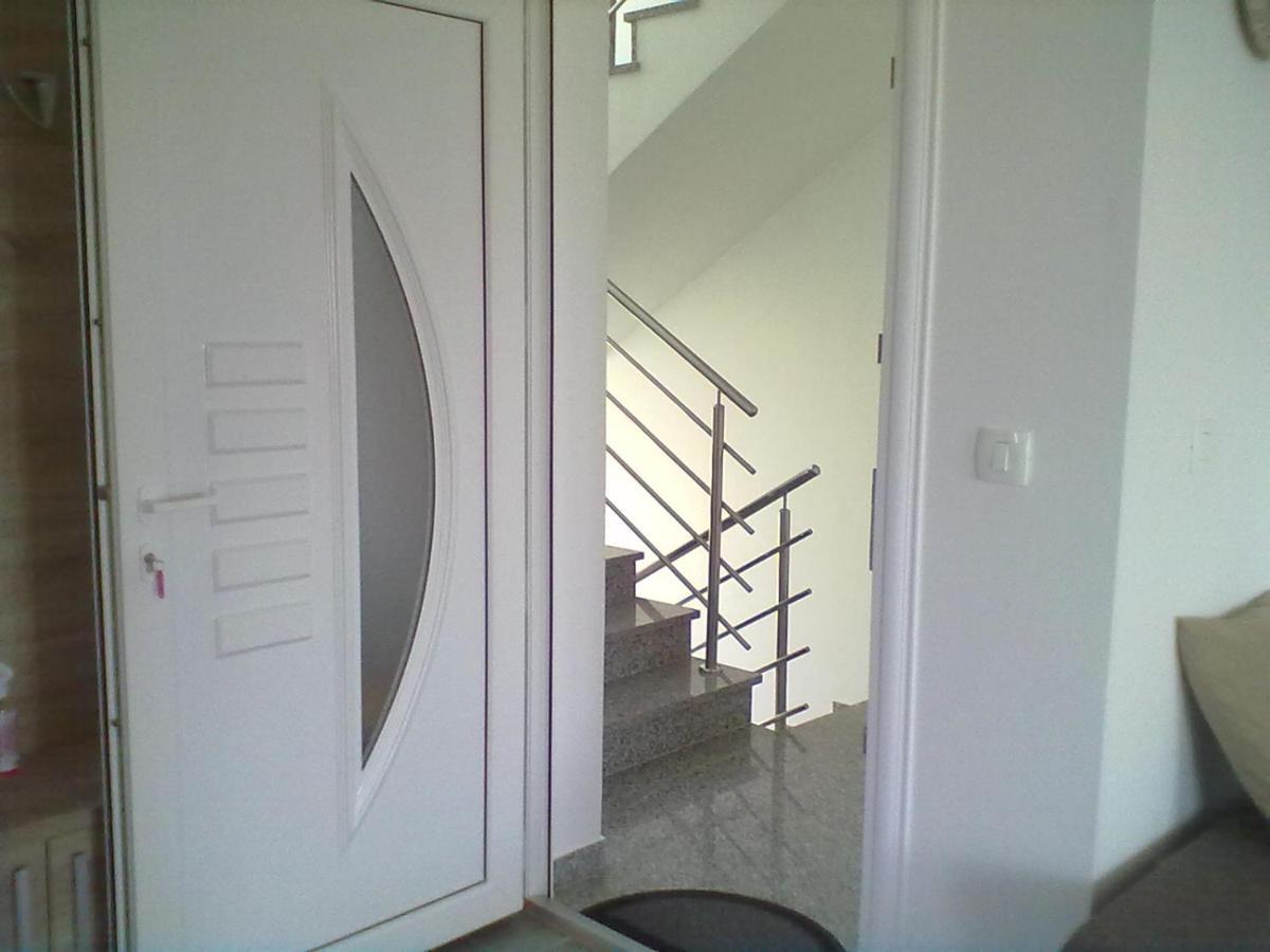 Apartman Mihalj Zadar-Rtina Miletici Εξωτερικό φωτογραφία
